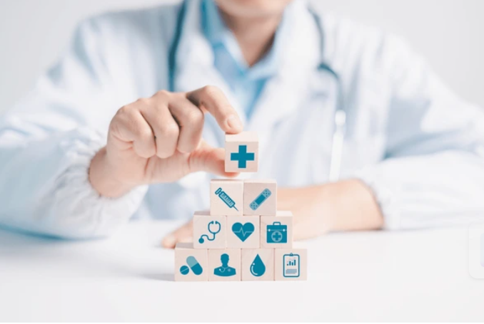 Familia protegida con seguro complementario de salud